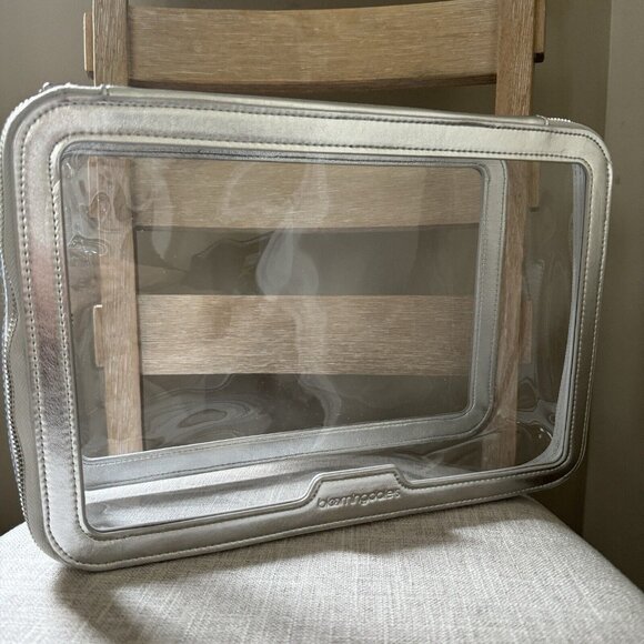 bloomingdale's Silver Metallic Clear PVC Vinyl Travel Case Bag 9x13x3.5 New - Picture 1 of 6